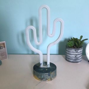 Trendy LED Cactus Lamp